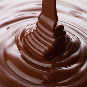 カカオ分70%のダークチョコレートを贅沢に使用