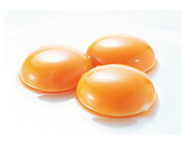長時間のとろ火で抽出される栄養豊富で良質な卵油